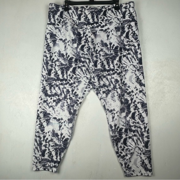 **SOLD**RBX | women’s athletic leggings size 3X tie dye plus workout pants - Picture 11 of 11